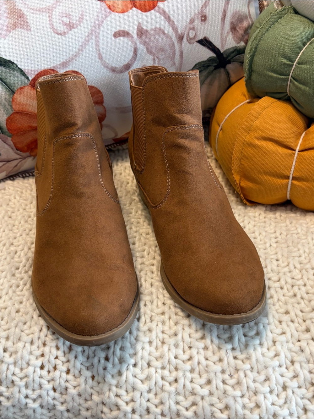 Women's Brown Suede Ankle Booties